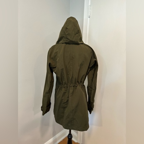 NWOT Vince Camuto Women’s Medium Jacket Dark Green. Full Zip. Removable Hood. - Picture 2 of 16